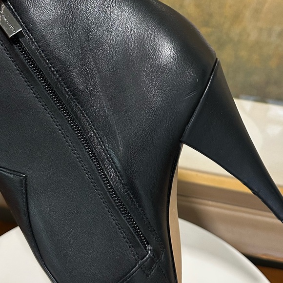 🌸VINCE CAMUTO🌸 Azentela Black Leather Bootie Size: 11M - Picture 11 of 14